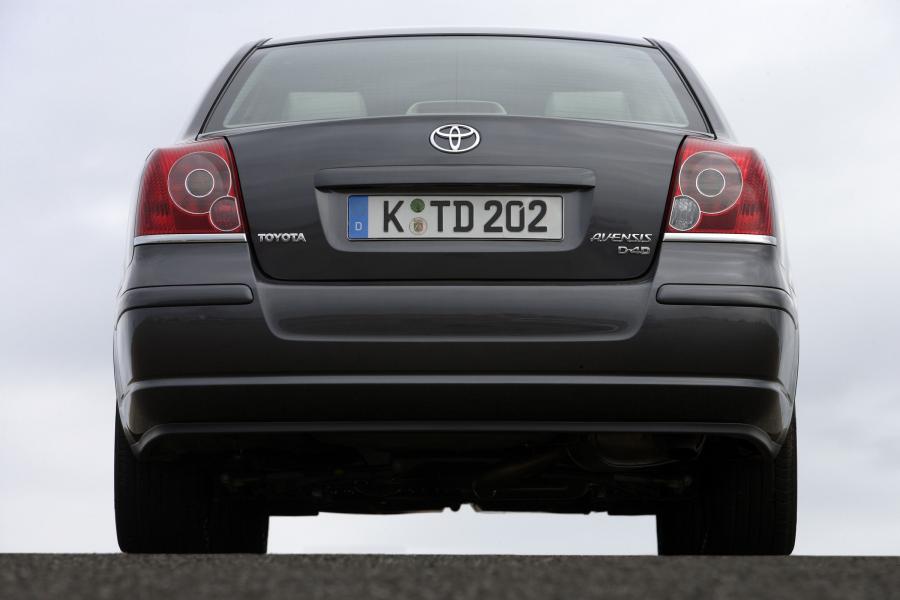  Toyota Avensis Sedan 2006 года  (фото 83 из 113)